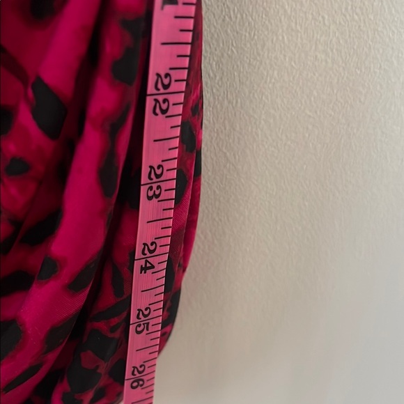 Thalia Sodi Vibrant Red and Black Animal Print Ruched Midi Dress Size L - Picture 8 of 13